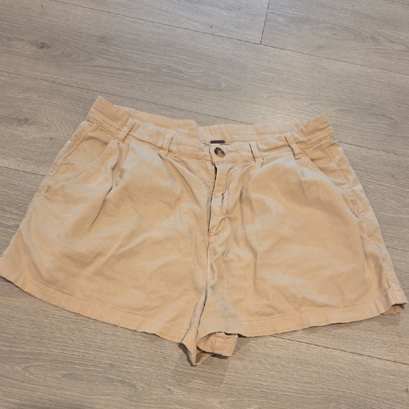 Free People Tan Cotton Pleated Shorts - Picture 1 of 5